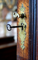 Doorknob and lock