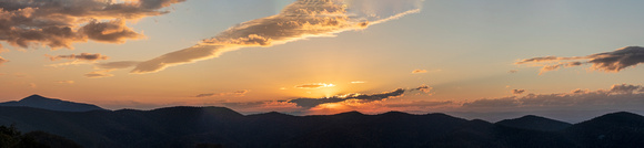 Sunset panorama from Rockytop Overlook, Shenandoah NP