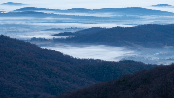 Pre-dawn Winter fog on the Piedmont