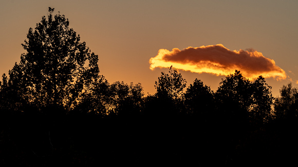 Sunset cloud at Tuckahoe Creek, Henrico